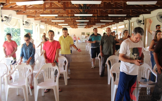 Foto Encontro Local de Avivamento de Jovens e Adultos