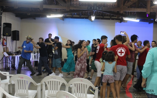 Foto Encontro Local de Avivamento de Jovens e Adultos