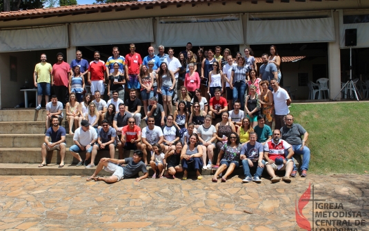 Foto Encontro Local de Avivamento de Jovens e Adultos