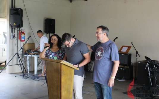 Foto Encontro Local de Avivamento de Jovens e Adultos