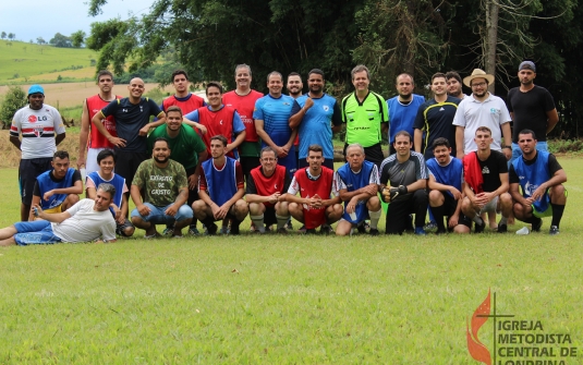 Foto Encontro Local de Avivamento de Jovens e Adultos