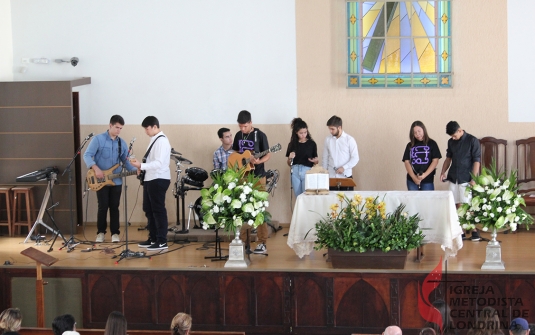 Foto Culto Especial do Dia do Juvenil