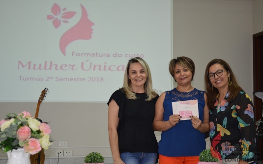Foto Formatura Mulher Única