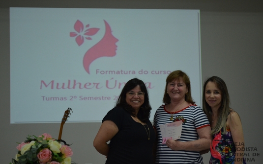 Foto Formatura Mulher Única
