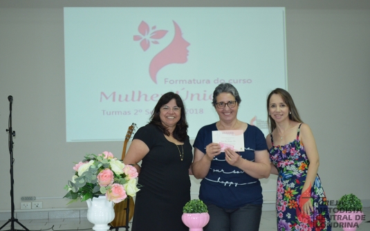 Foto Formatura Mulher Única