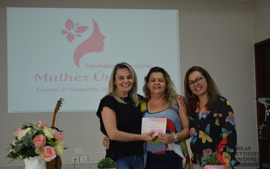 Foto Formatura Mulher Única