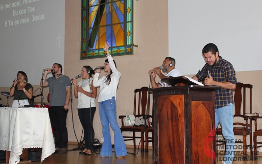 Foto Culto Especial Pastora Ruth