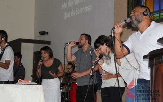 Foto Culto Especial Pastora Ruth