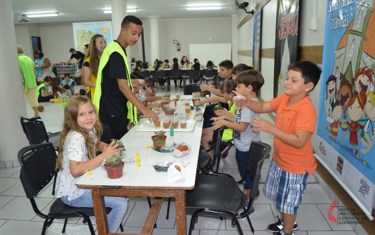 Foto Volta do Culto Infantil