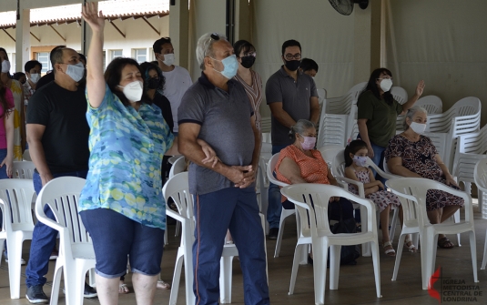 Foto Batismo Ponto Missionário Londrina Leste