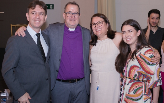 Foto Consagração Pr Fernando