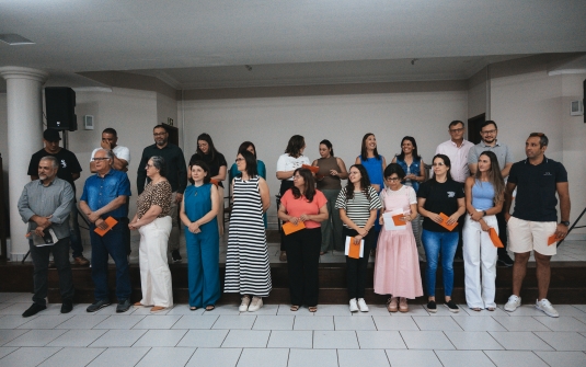 Foto Formatura CDV e Carater Cristão