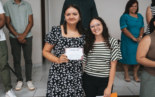 Foto Formatura CDV e Carater Cristão